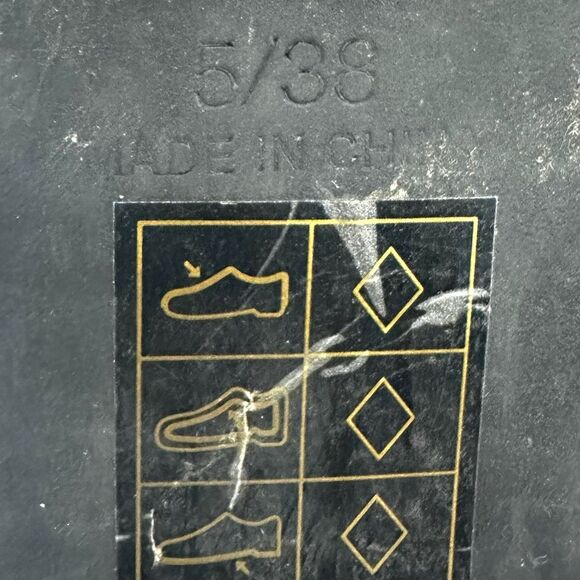 Topshop Women's Black Silver Studded Pointy Toe Strappy Flats Sz 5/38 - Picture 13 of 13